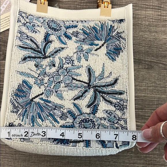 Made In India | Botanical Beaded Mini Tote w/ Bamboo Handles - Picture 6 of 13